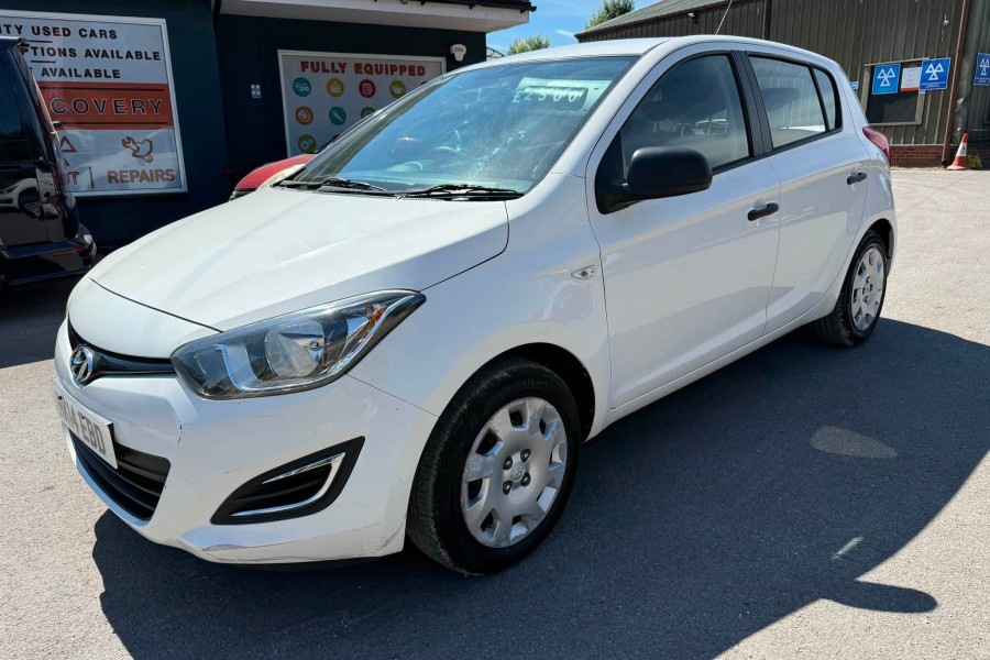 Hyundai i20  
