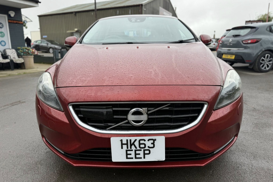 Volvo V40 