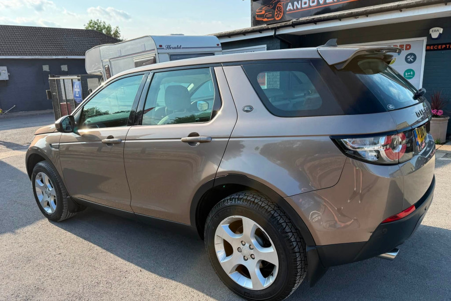 Land Rover Discovery Sport 