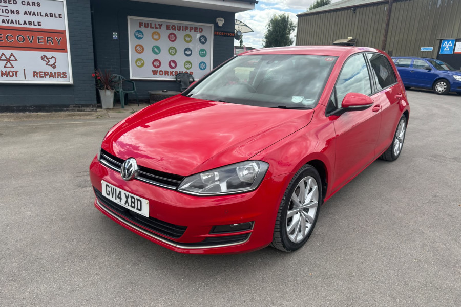 Volkswagen Golf 