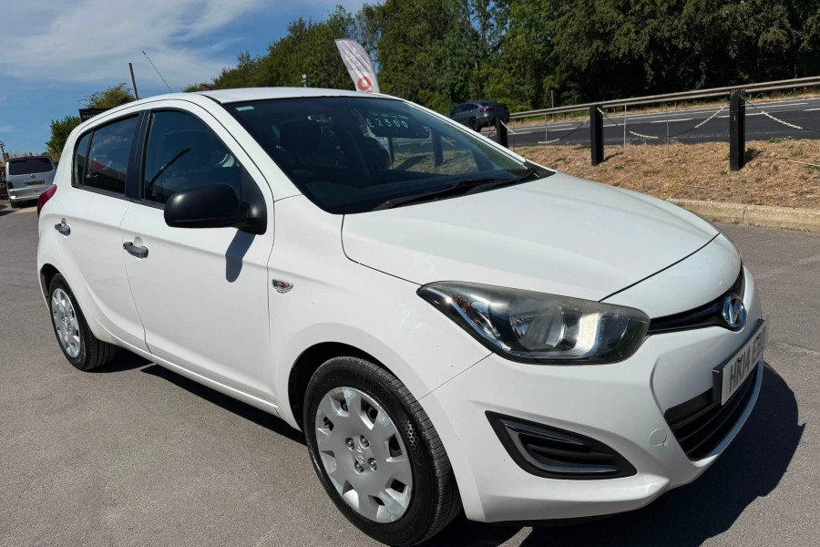 Hyundai i20  