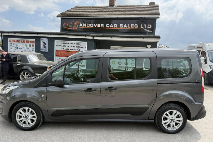 Ford Grand Tourneo Connect 
