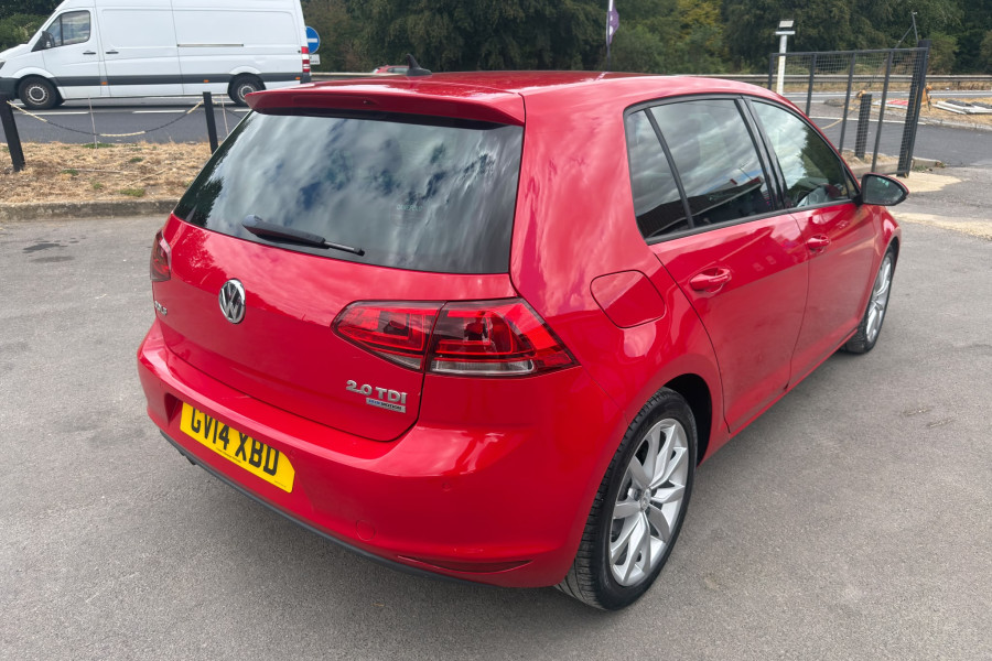 Volkswagen Golf 