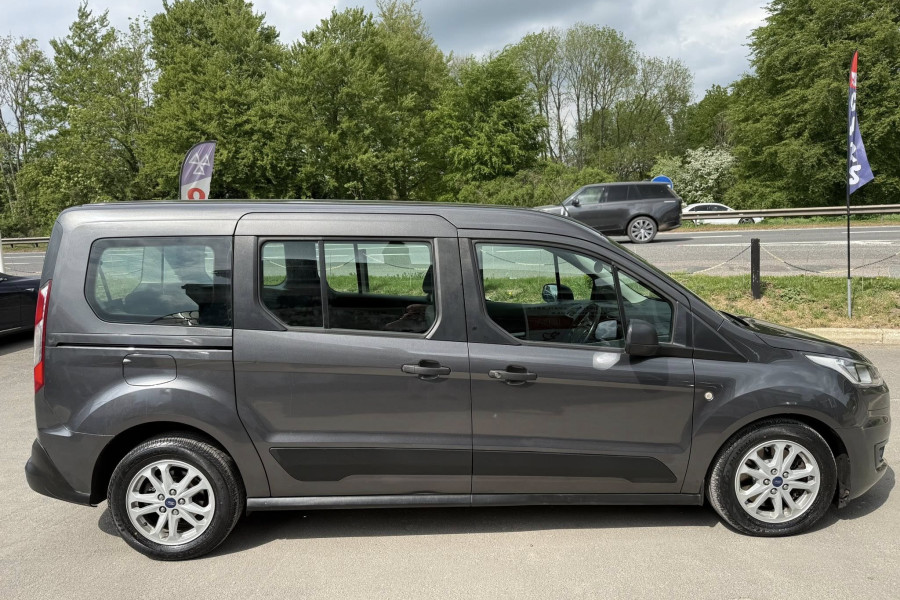 Ford Grand Tourneo Connect 