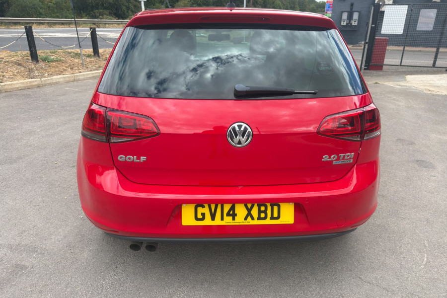 Volkswagen Golf 